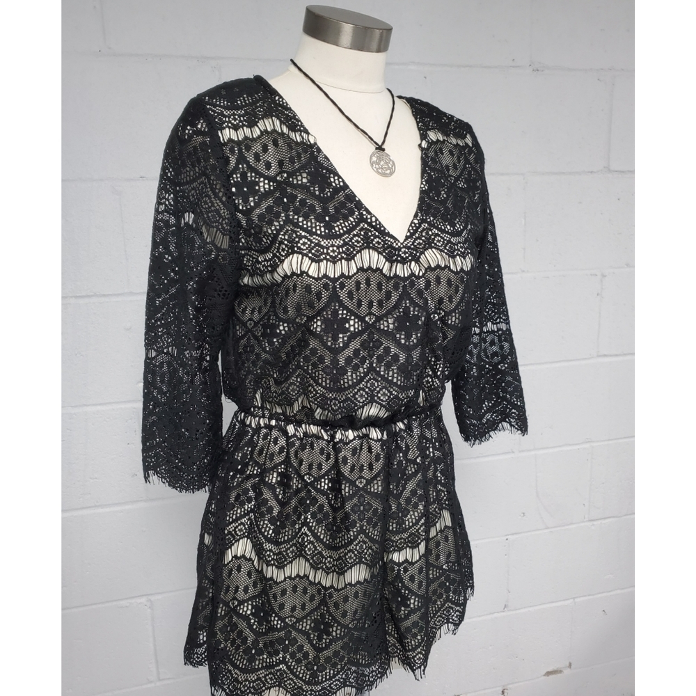Xhilaration lance black romper 3/4 sleeves size S - Picture 2 of 5